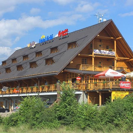Hotel Grun 모스티 우 야블룬코바 외부 사진