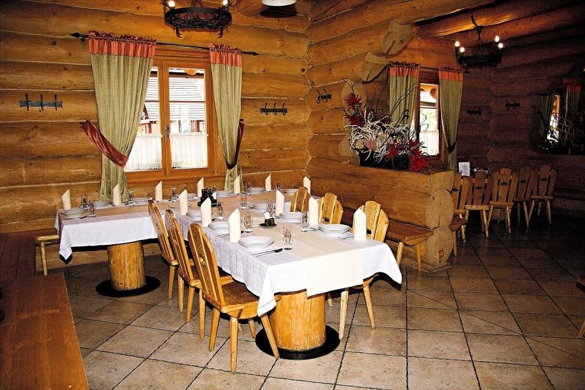 Hotel Grun 모스티 우 야블룬코바 외부 사진